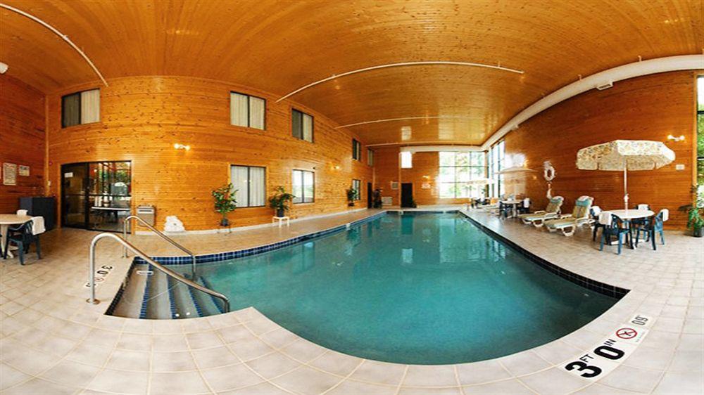Baymont Inn & Suites By Wyndham Mukwonago Kültér fotó