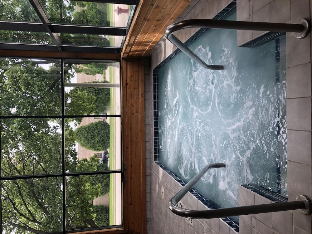 Baymont Inn & Suites By Wyndham Mukwonago Kültér fotó