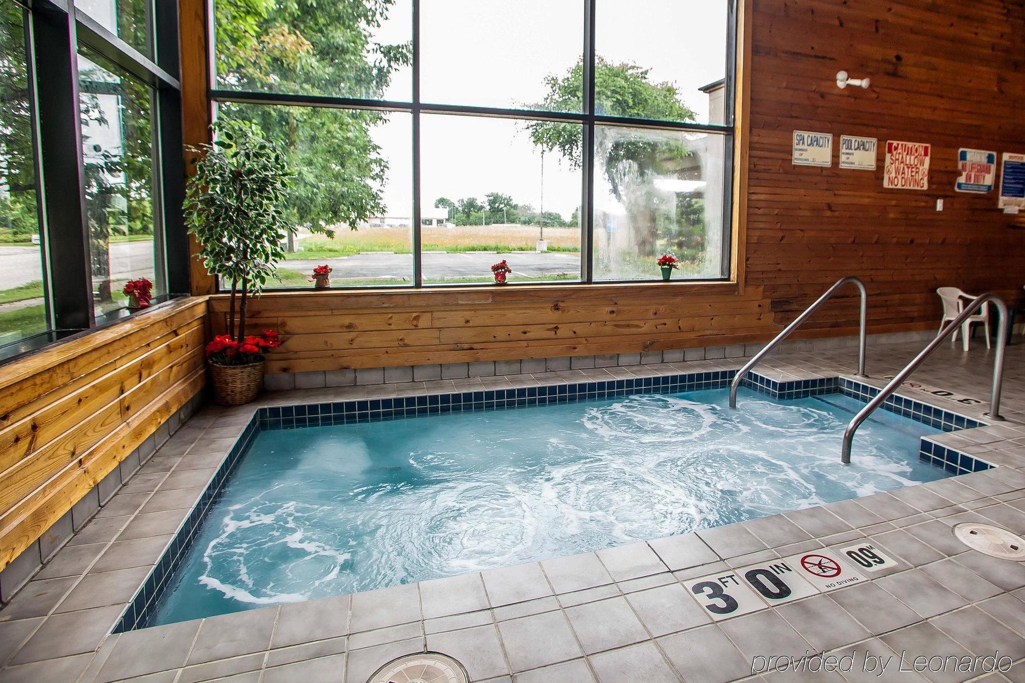 Baymont Inn & Suites By Wyndham Mukwonago Kültér fotó