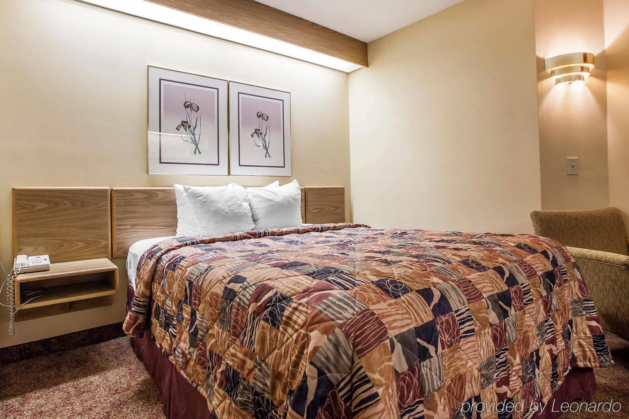 Baymont Inn & Suites By Wyndham Mukwonago Kültér fotó